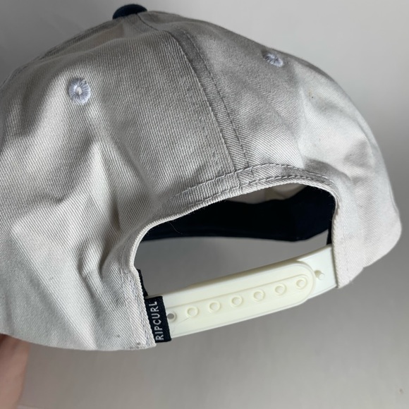 Ripcurl Hat, Flat Brim Snapback - Picture 5 of 5